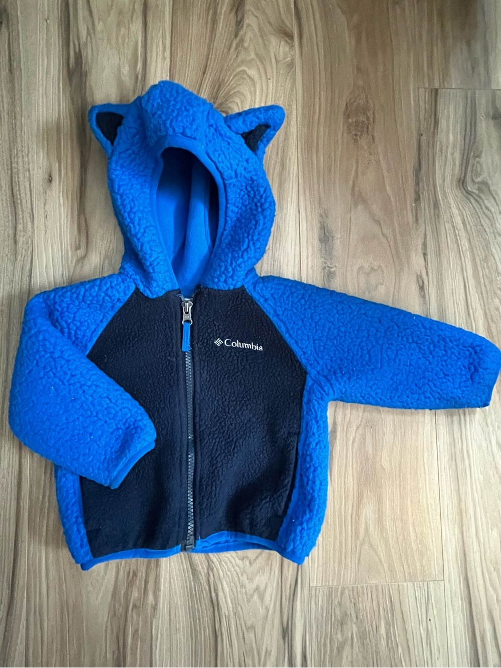 Hooded fleece baby jacket